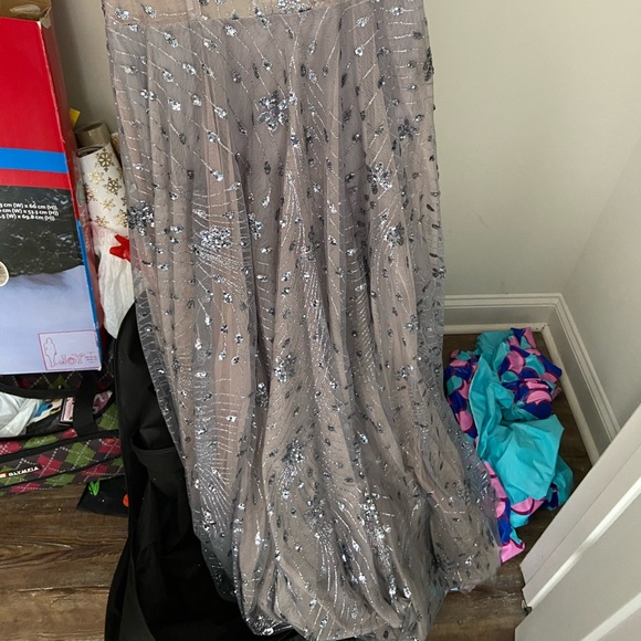 prom dress/special occasion - Picture 2 of 4